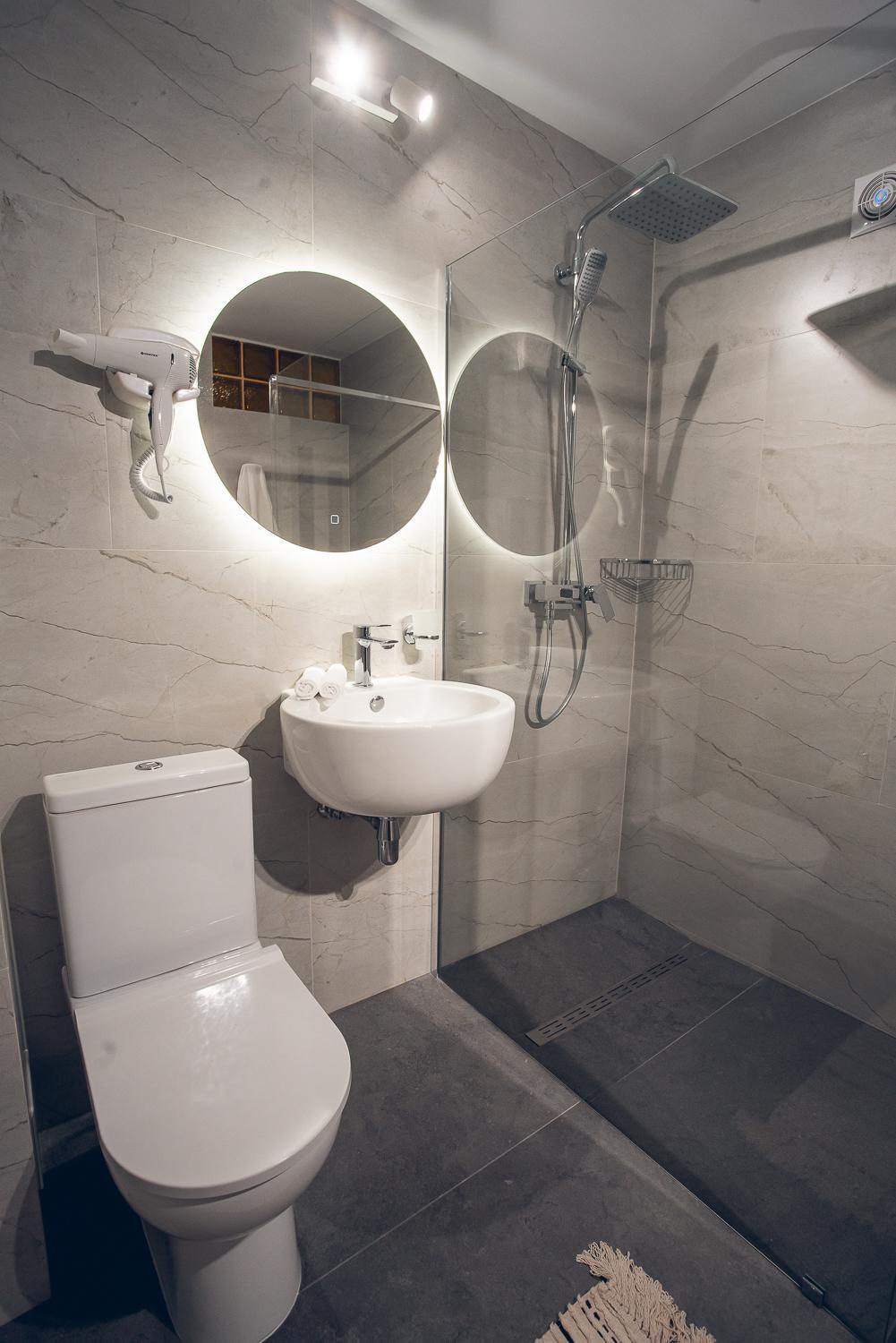 Apart4You Hotel Chişinau Exteriör bild